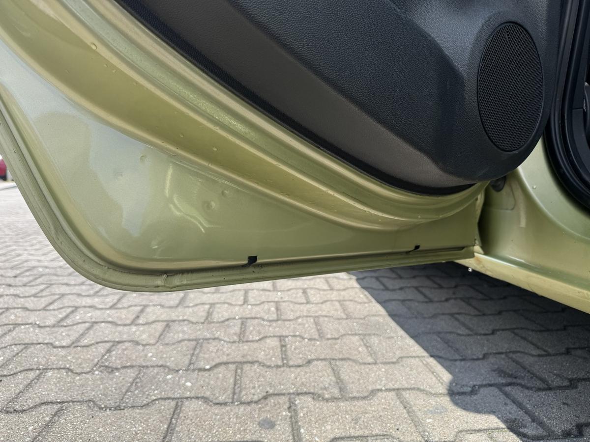 Opel Corsa D original T&uuml;r hinten links Z30E Green Tea Metallic Rohbau Bj.2006